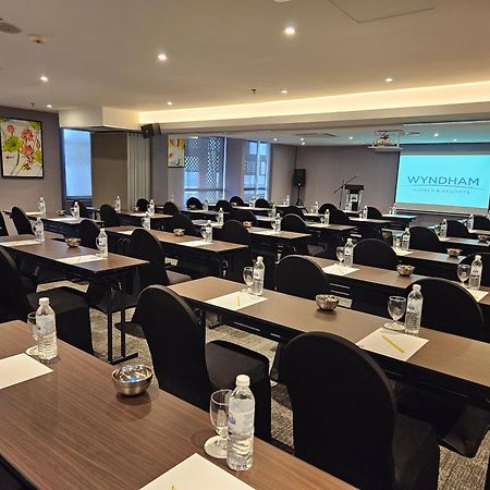 Days Hotel & Suites By Wyndham Kl - Chan Sow Lin Mrt Or Lrt Kuala Lumpur Eksteriør billede
