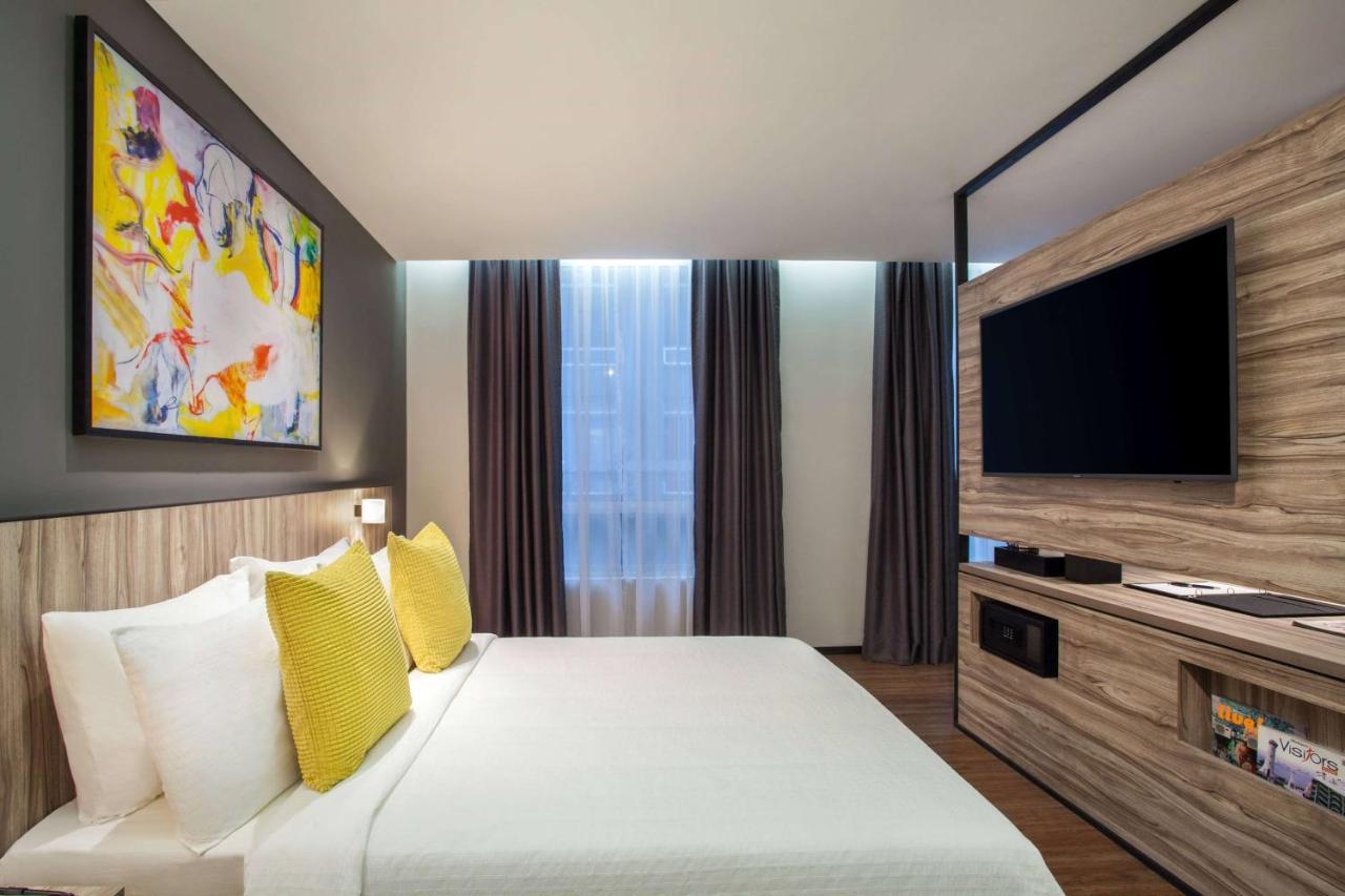 Days Hotel & Suites By Wyndham Kl - Chan Sow Lin Mrt Or Lrt Kuala Lumpur Eksteriør billede
