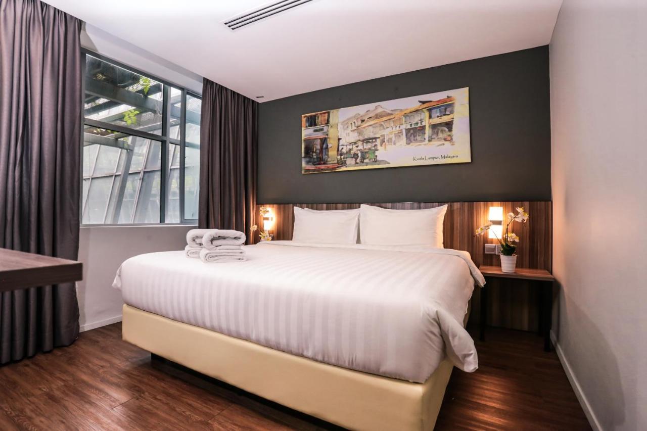 Days Hotel & Suites By Wyndham Kl - Chan Sow Lin Mrt Or Lrt Kuala Lumpur Eksteriør billede