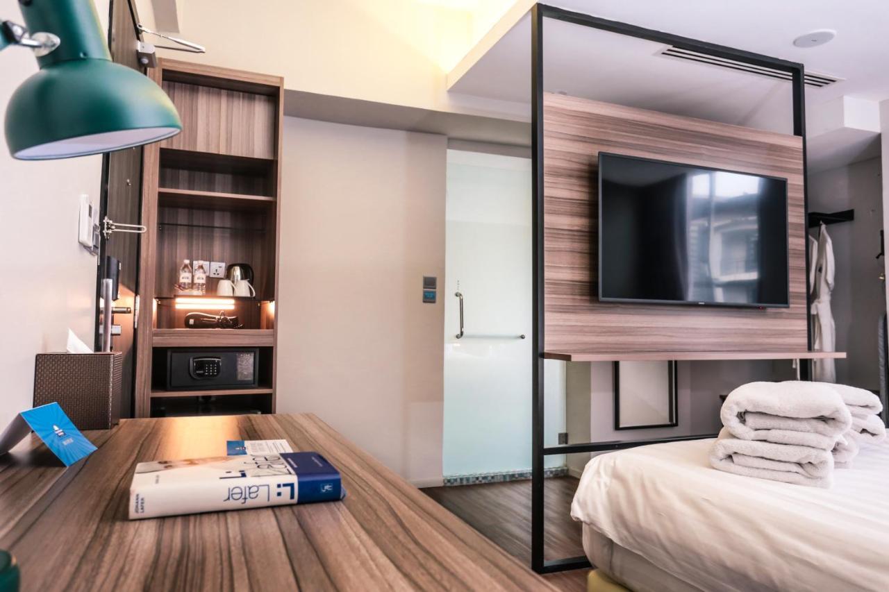 Days Hotel & Suites By Wyndham Kl - Chan Sow Lin Mrt Or Lrt Kuala Lumpur Eksteriør billede